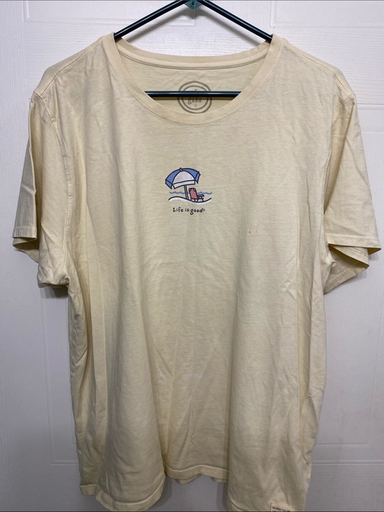 Life Is Good Tops - Life is Good Cream Beach Graphic Tee